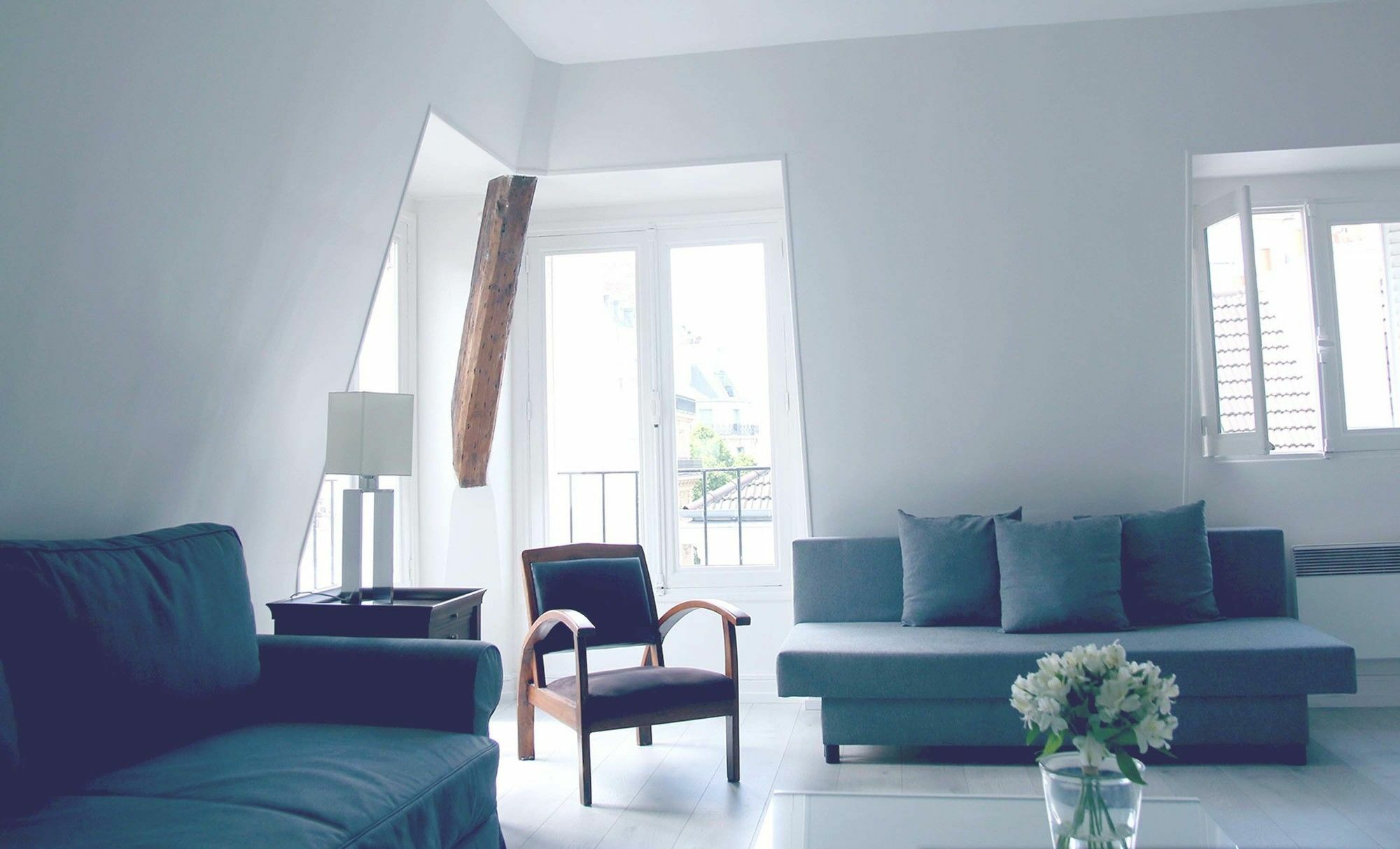Rue De Ponthieu Central Furnished Apartment Paris Luaran gambar